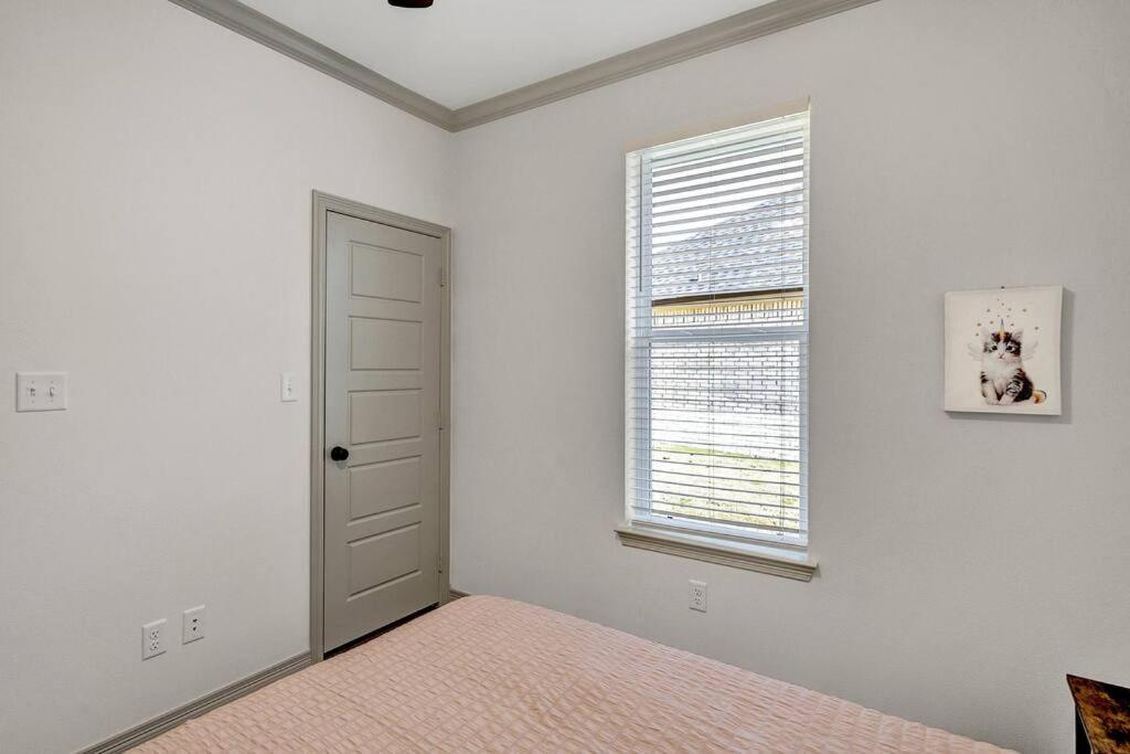 Alamo Luxury Living Up To 11 Villa Tyler Exterior foto